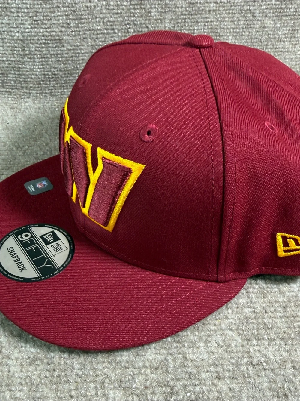 New Era Washington Commanders Hat 9FIFTY FlatBill Snapback Blank Basic Essential